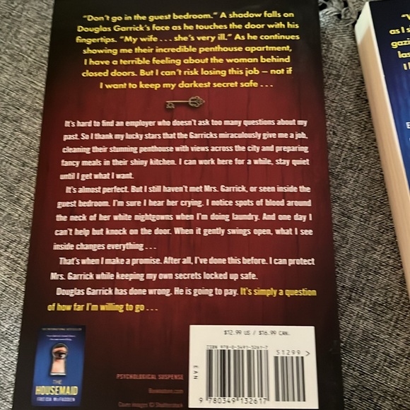 📘Book Bundle📕 - Picture 5 of 7